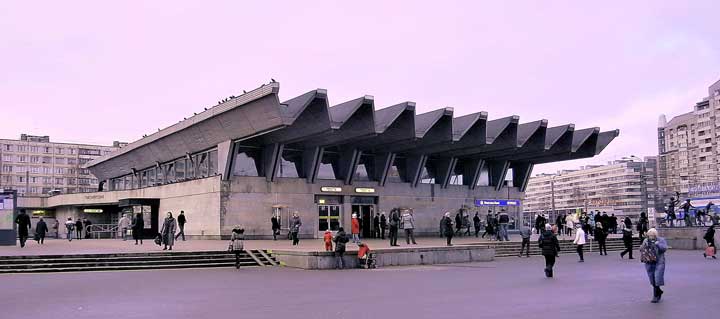 поломка-стиральной-машины-в-спб-пионерская
